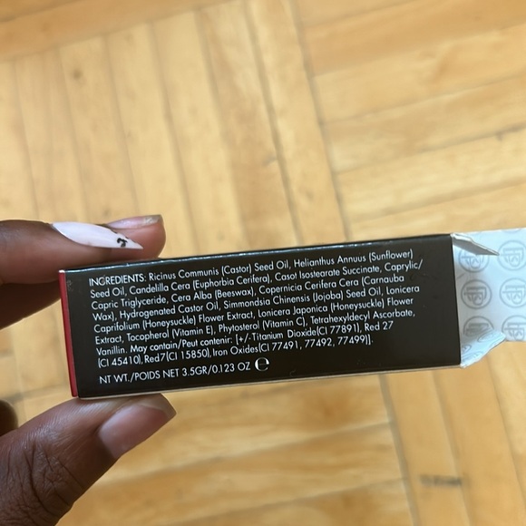 🎉 HP 🎉Bella Pierre cosmetics Mineral Lipstick Ruby Red - Picture 5 of 10